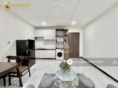 Hoang Van Thu Street, Vietnam Hoang Van Thu Street, Vietnam