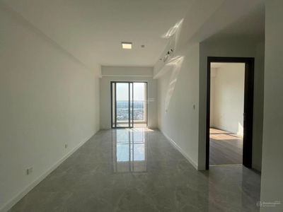 Swan Bay, Vietnam Swan Bay, Vietnam