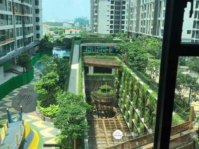 Happy In View, Vietnam Happy In View, Vietnam