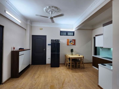 Me Tri Street, Vietnam Me Tri Street, Vietnam