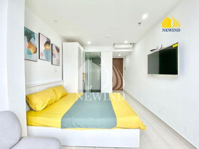 Lam Van Ben Street, Vietnam Lam Van Ben Street, Vietnam