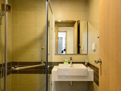 River Gate, Vietnam River Gate, Vietnam