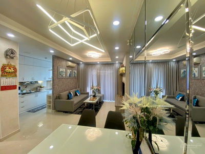 Saigon Mia, Vietnam Saigon Mia, Vietnam