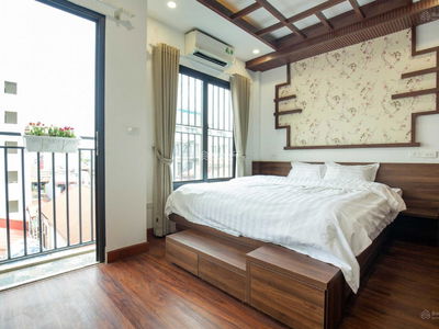 Linh Lang Street, Vietnam Linh Lang Street, Vietnam