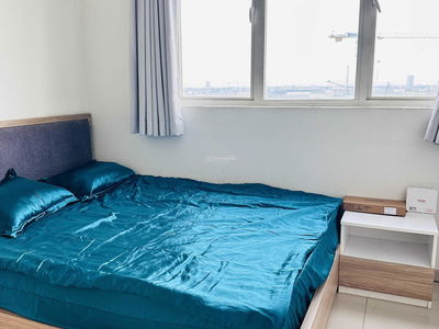 The Canary, Vietnam The Canary, Vietnam