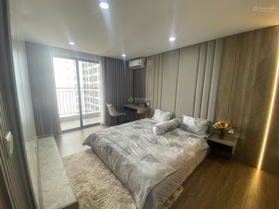 Golden Palace, Vietnam Golden Palace, Vietnam