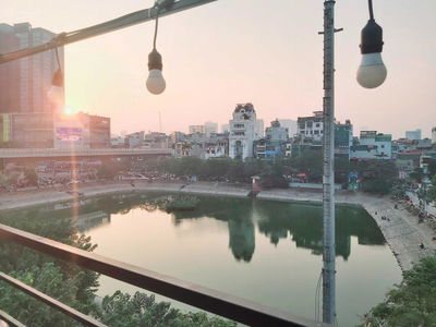 Ton That Tung Street, Vietnam Ton That Tung Street, Vietnam