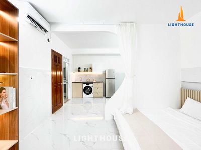 Dang Thuy Tram Street, Vietnam Dang Thuy Tram Street, Vietnam