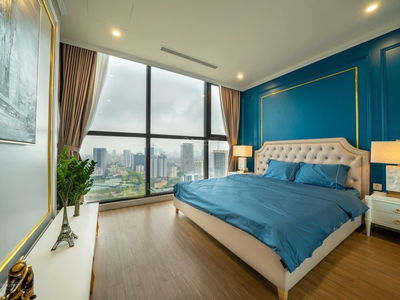 Seasons Avenue Seasons Avenue