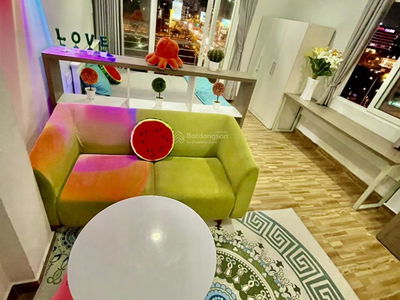 Ben Van Don Street, Vietnam Ben Van Don Street, Vietnam