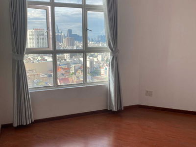 Hoang Anh Thanh Binh, Vietnam Hoang Anh Thanh Binh, Vietnam