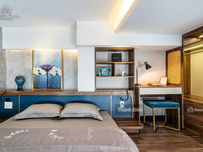 Ngo Tat To Street, Vietnam Ngo Tat To Street, Vietnam