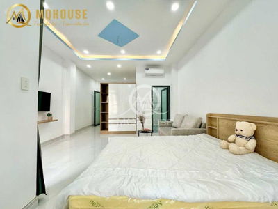 Cach Mang Thang Tam Street, Vietnam Cach Mang Thang Tam Street, Vietnam