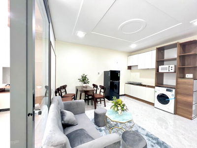 Hoang Hoa Tham Street, Vietnam Hoang Hoa Tham Street, Vietnam