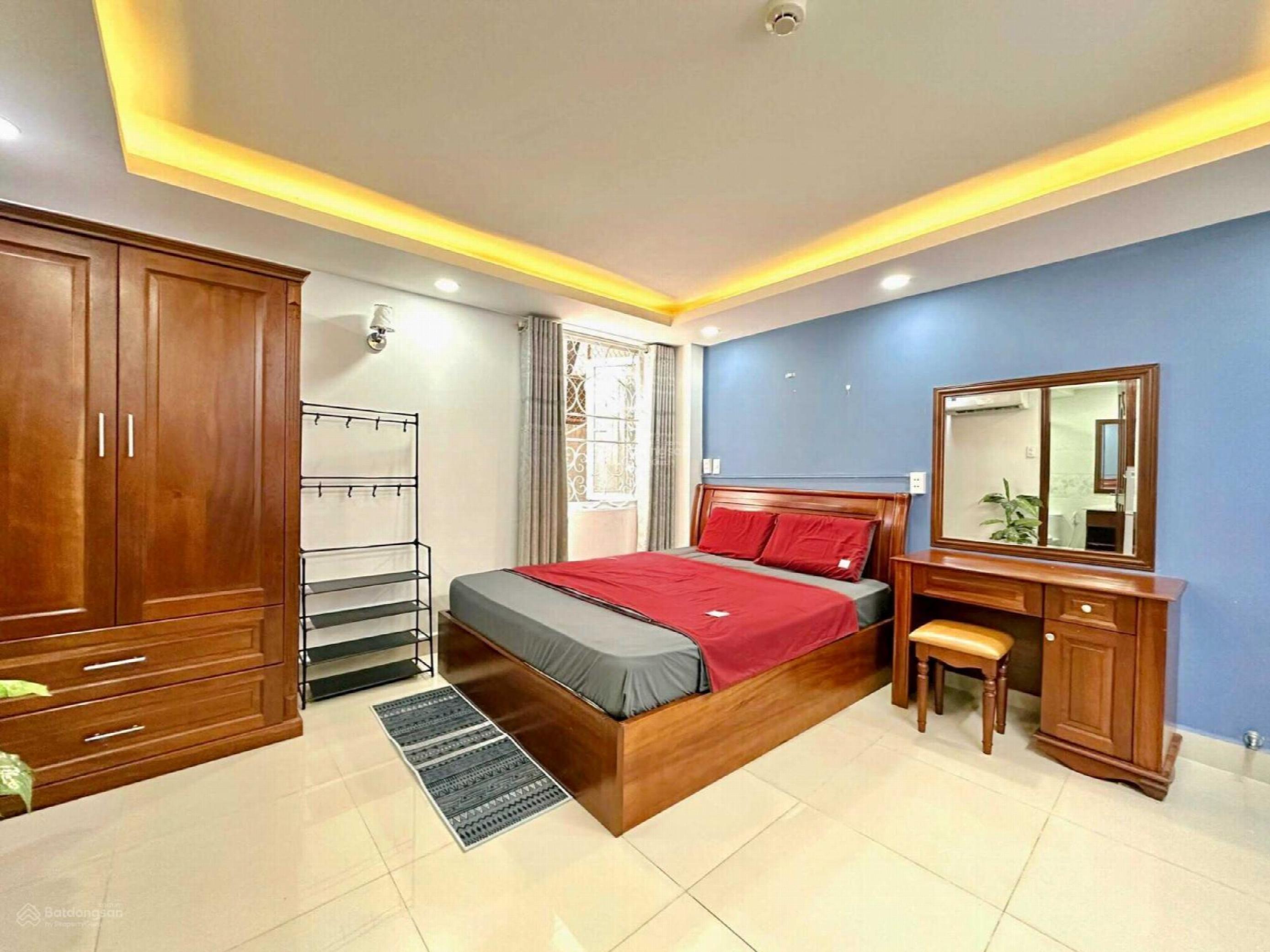 Luu Nhan Chu Street, Vietnam Luu Nhan Chu Street, Vietnam