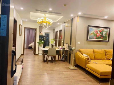 Lac Hong Westlake, Vietnam Lac Hong Westlake, Vietnam