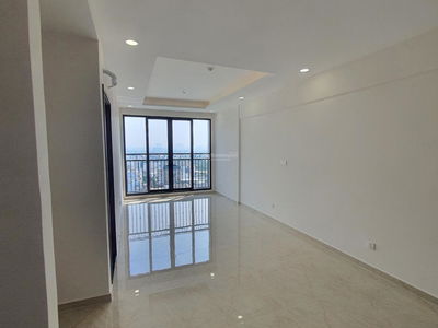 ST Moritz Pham Van Dong, Vietnam  ST Moritz Pham Van Dong, Vietnam