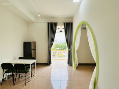 Dang Thuy Tram Street, Vietnam Dang Thuy Tram Street, Vietnam