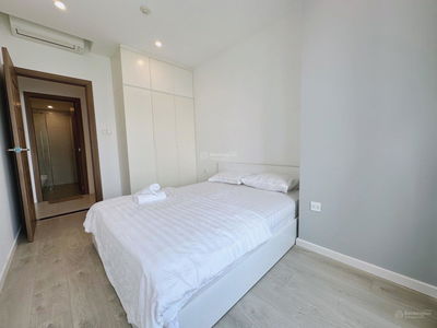 Sunrise City, Vietnam Sunrise City, Vietnam