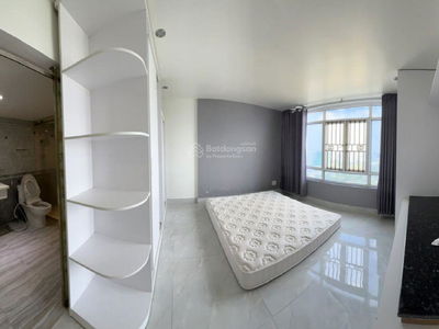 Phu Hoang Anh, Vietnam Phu Hoang Anh, Vietnam