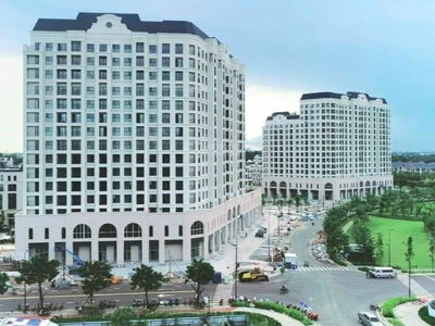 Swan Bay, Vietnam Swan Bay, Vietnam