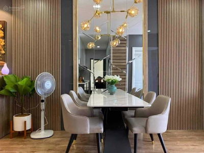 The Monarchy, Vietnam The Monarchy, Vietnam