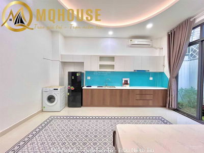 Nguyen Thuong Hien Street, Vietnam Nguyen Thuong Hien Street, Vietnam