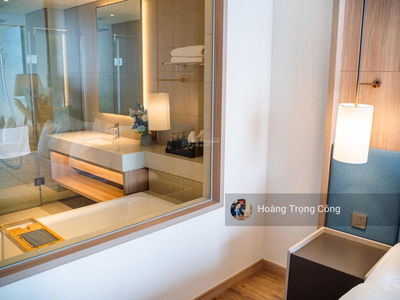 A La Carte Ha Long Bay, Vietnam A La Carte Ha Long Bay, Vietnam