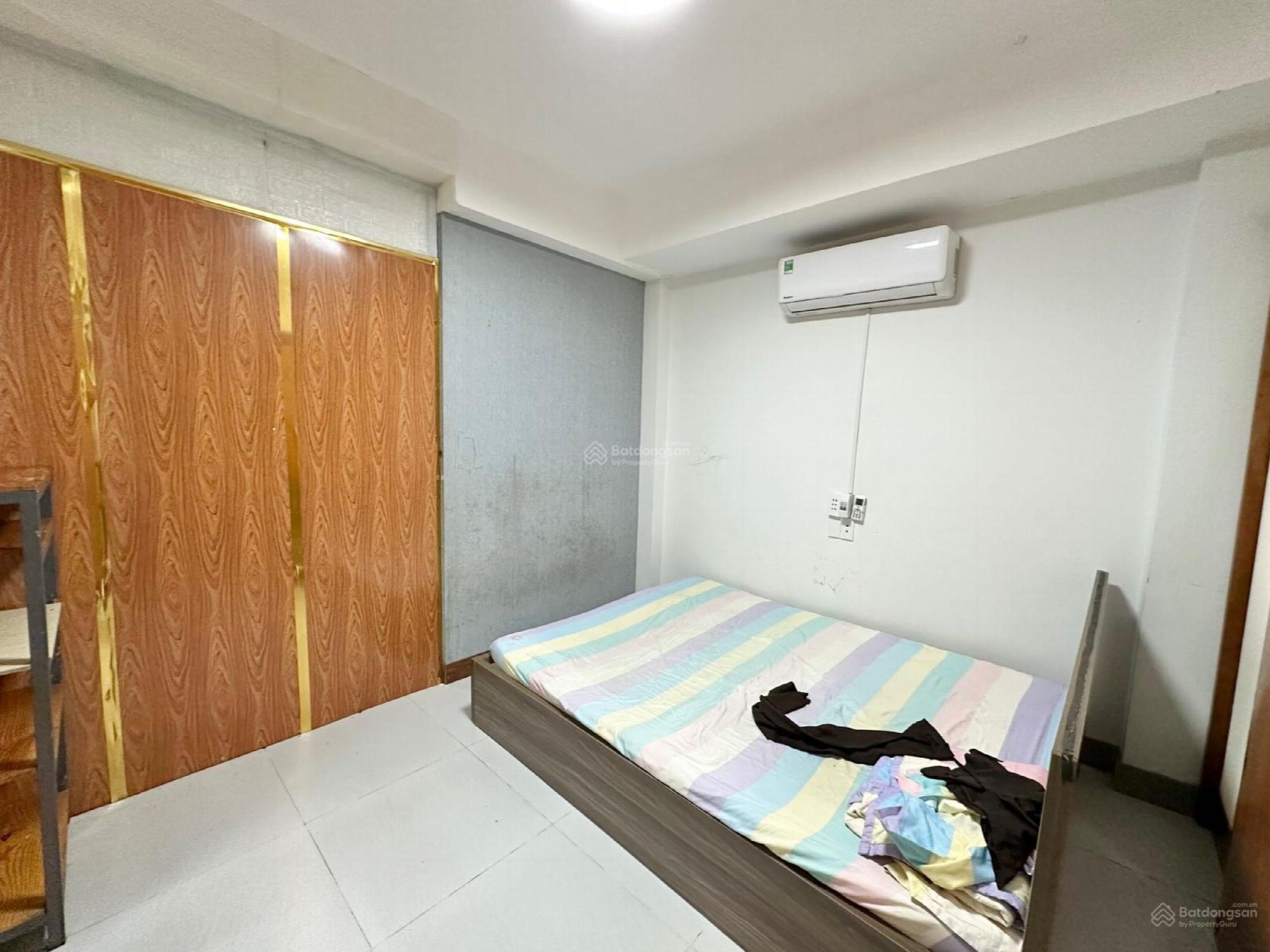 Tran Ke Xuong Street, Vietnam Tran Ke Xuong Street, Vietnam