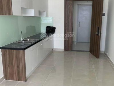 Topaz Elite, Vietnam Topaz Elite, Vietnam