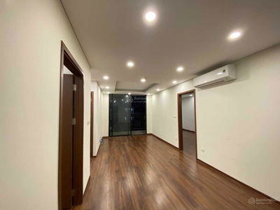 N01-T1 Diplomatic Corps, Vietnam N01-T1 Diplomatic Corps, Vietnam