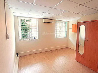 Co Bac Street, Vietnam Co Bac Street, Vietnam