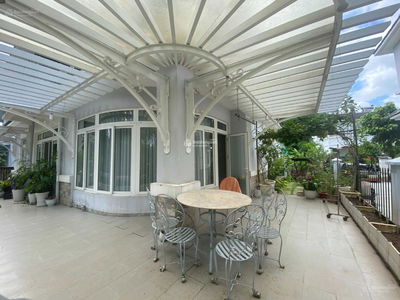 Hung Thai 1 & 2, Vietnam  Hung Thai 1 & 2, Vietnam