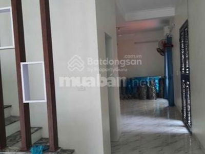 Bat Khoi Street, Vietnam  Bat Khoi Street, Vietnam