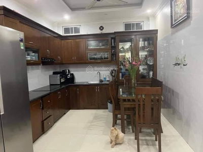 Ngoc Thuy Street, Vietnam Ngoc Thuy Street, Vietnam