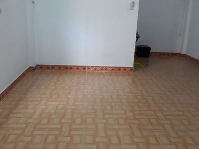 Ha Huy Giap Street, Vietnam Ha Huy Giap Street, Vietnam