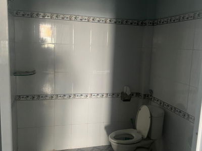 Le Thi Trung Street, Vietnam Le Thi Trung Street, Vietnam