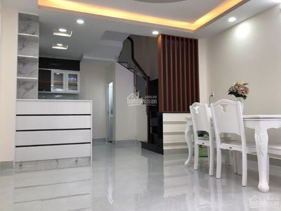 Phan Xich Long Street, Vietnam Phan Xich Long Street, Vietnam