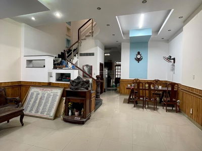 Le Thi Hong Street, Vietnam Le Thi Hong Street, Vietnam