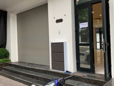 Ham Nghi Street, Vietnam Ham Nghi Street, Vietnam