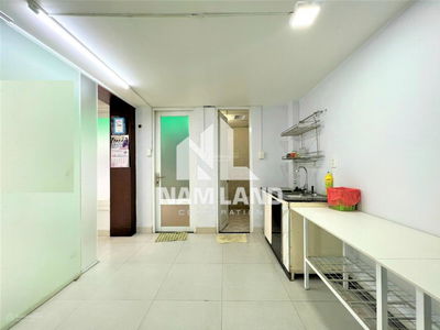 Bui Ta Han Street, Vietnam Bui Ta Han Street, Vietnam