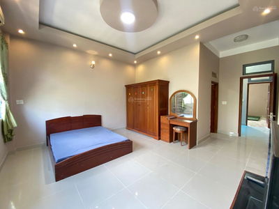 Street 15B, Vietnam  Street 15B, Vietnam