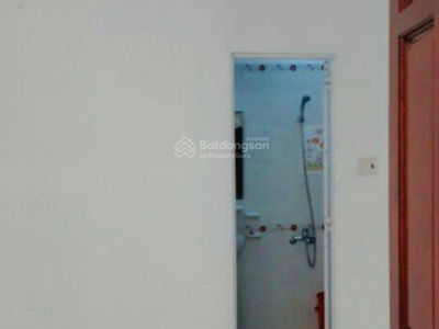 Tran Binh Trong Street, Vietnam Tran Binh Trong Street, Vietnam