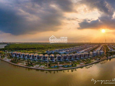 Lavila Kien A - Nha Be, Vietnam  Lavila Kien A - Nha Be, Vietnam