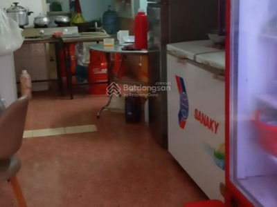 Nguyen Thien Thuat Street, Vietnam  Nguyen Thien Thuat Street, Vietnam