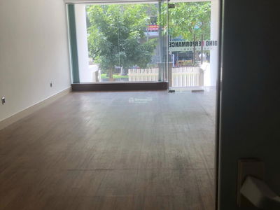 Him Lam Kenh Te, Vietnam Him Lam Kenh Te, Vietnam