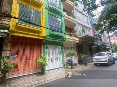 Quan Ngua Street, Vietnam Quan Ngua Street, Vietnam