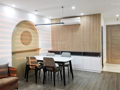 Hoang Cau Street, Vietnam Hoang Cau Street, Vietnam