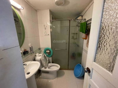 Bach Dang Street, Vietnam Bach Dang Street, Vietnam