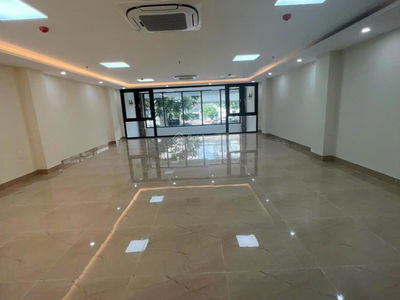 Khuc Thua Du Street, Vietnam Khuc Thua Du Street, Vietnam